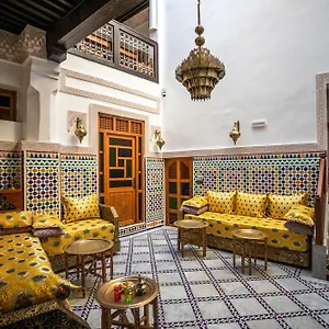 https://dar-derb-el-miter-30000.hotelfesmorocco.com