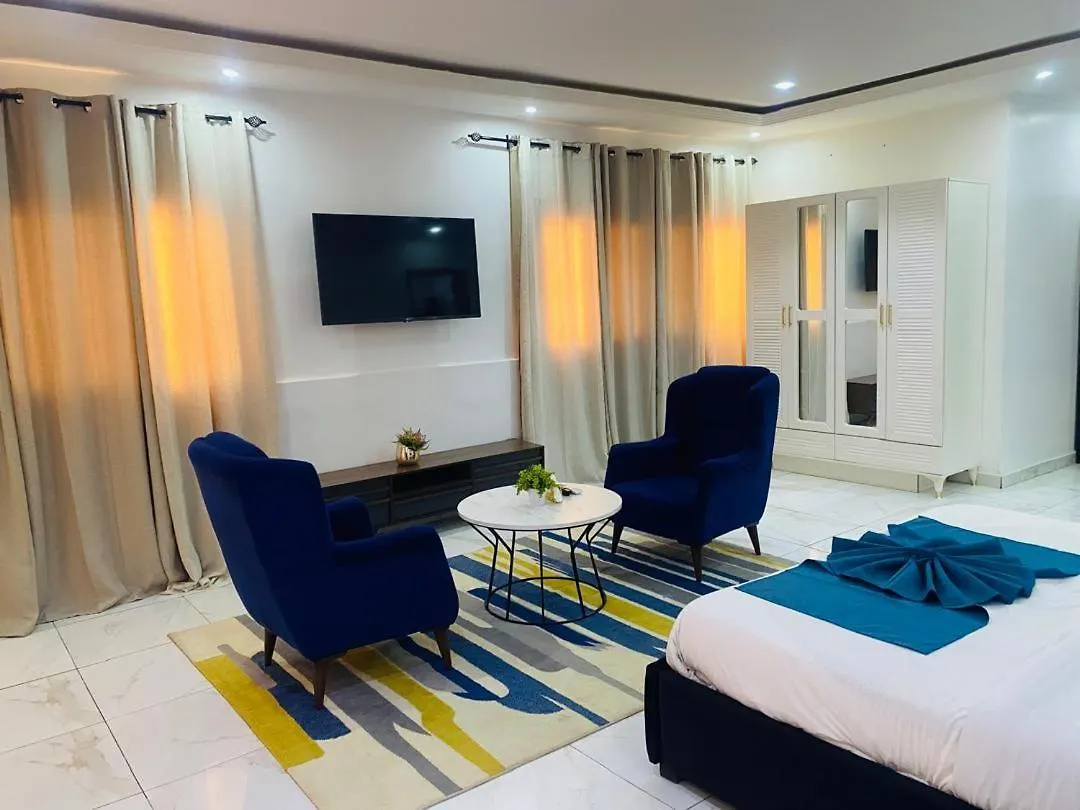 Bi-Hotel 1 Dakar 0*,